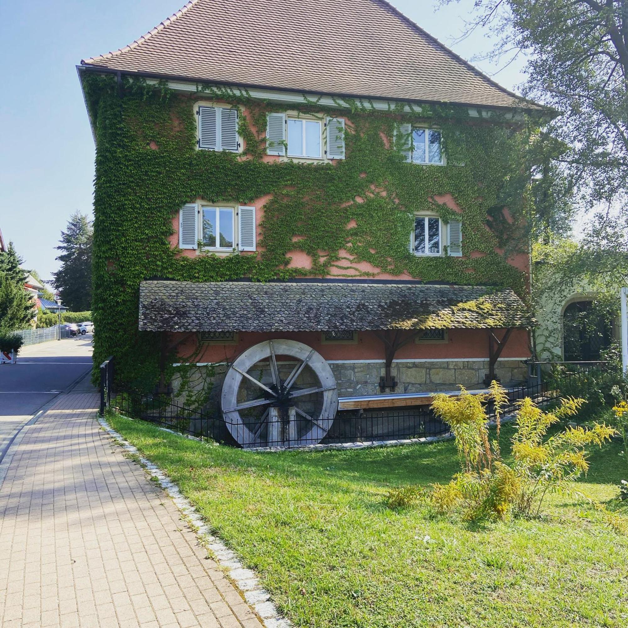 Hotel Hofmann Zur Muehle Bad Krozingen Exterior foto